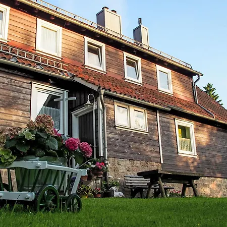 In Altenau Mit Garten By Interhome Daire
